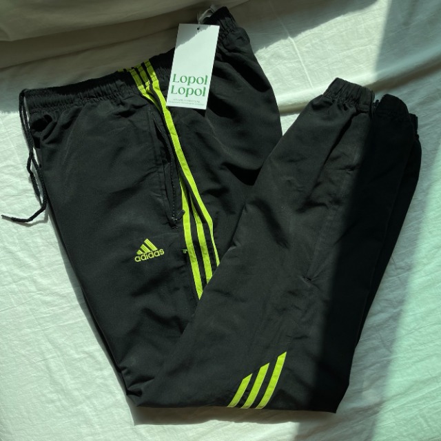 Adidas track pants (bt074)