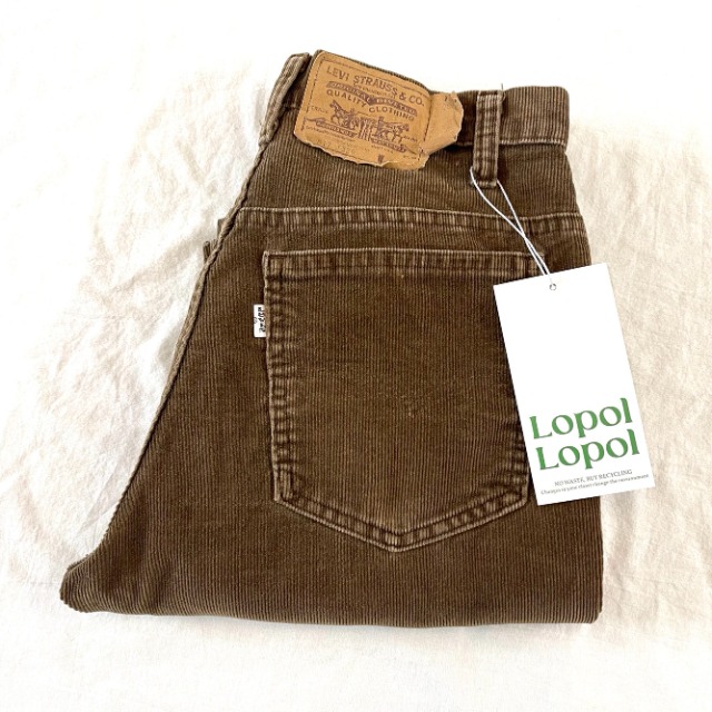 Levi&#039;s 517 corduroy pants (bt142)